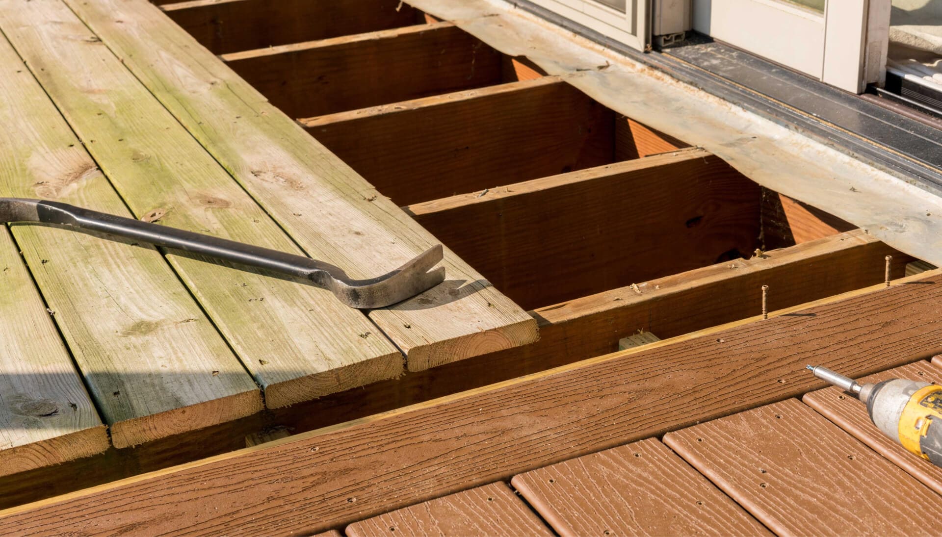 We offer the best deck repair services in Everett, Washington